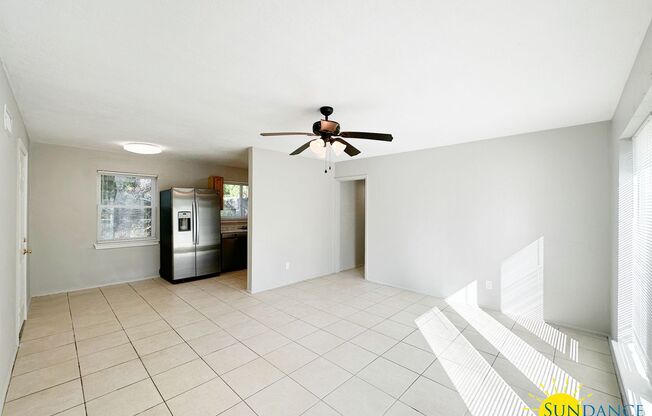 Lovely 3 Bedroom Home Centrally located in Fort Walton Beach Home!