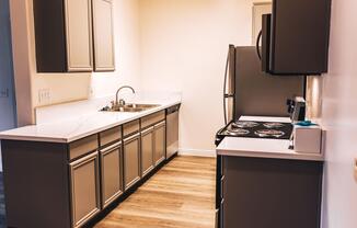 1 bed, 1 bath, 774 sqft, $1,650