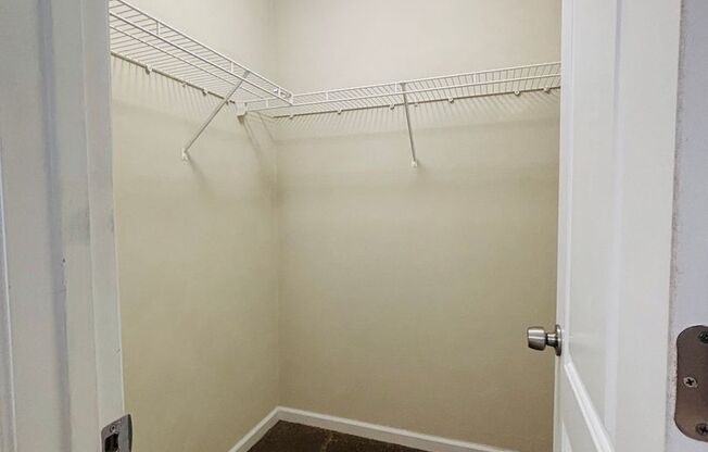 1 bed, 1 bath, 612 sqft, $1,025, Unit 1690-08 PVC