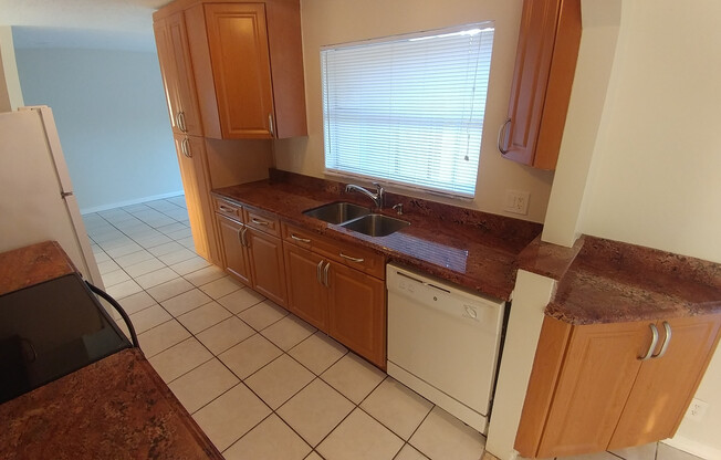 3 beds, 2 baths, $2,950