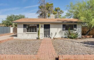 Charming, Updated Brick Home in Central Tucson with Huge Yard!