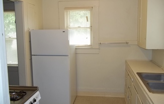 1 bed, 1 bath, $1,295