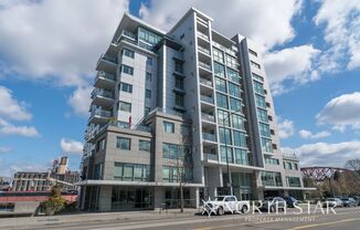 Pearl District Living on the Willamette River