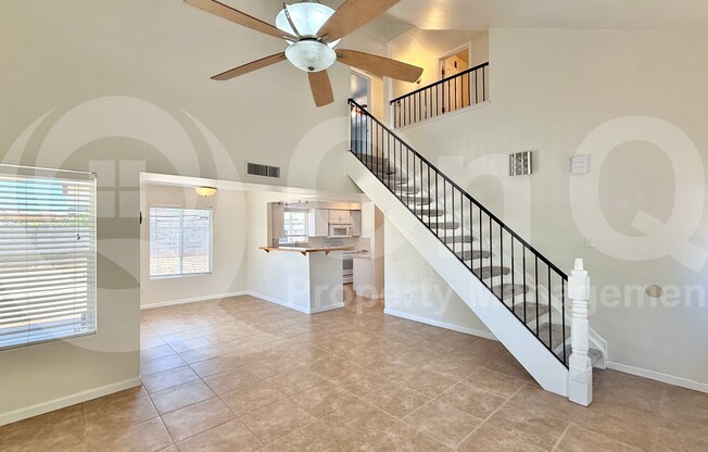 3249 N ASH CIR