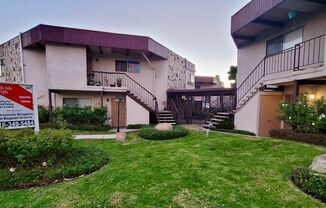 Lido Isle Apartments