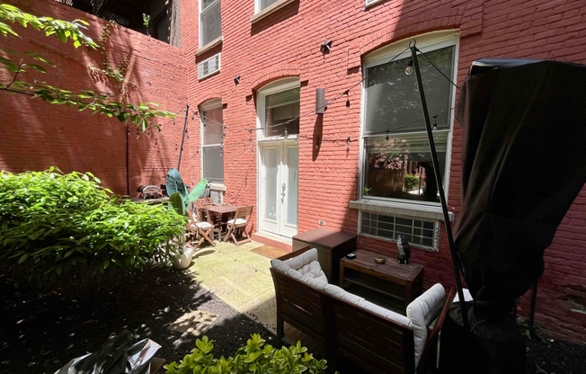 222 GRAND ST