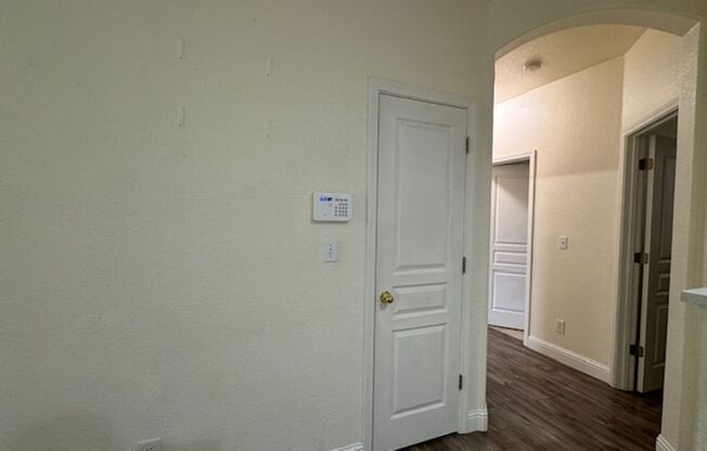 3 beds, 2 baths, $2,700