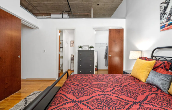 1 bed, 1 bath, 790 sqft, $1,100, Unit 212