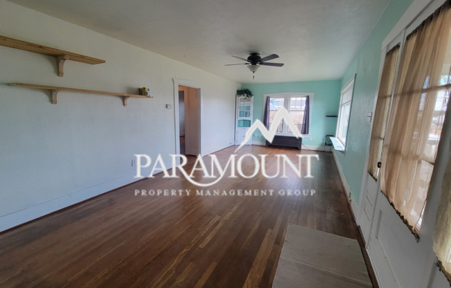 2 Bedroom with a Water View!