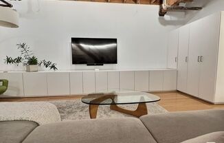 500 Molino St Apt 113