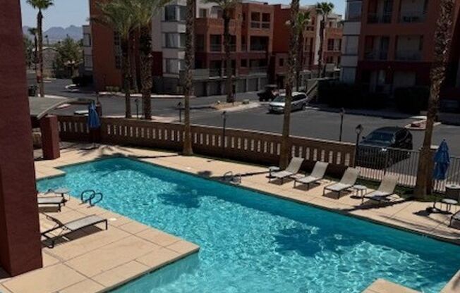 2 beds, 2 baths, 1,155 sqft, $1,395, Unit 39 E Agate Ave #402