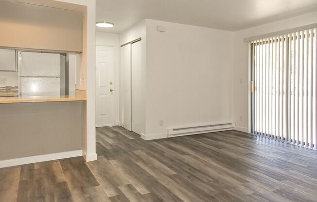 1 bed, 1 bath, 700 sqft, $1,225, Unit 234-J