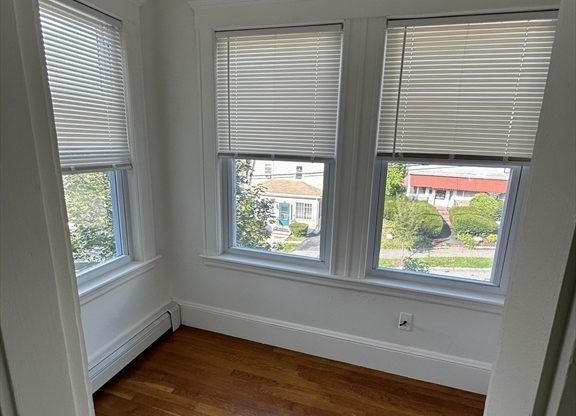 289 HIGHLAND AVE