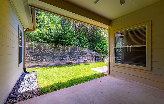1305 DELSIE DR