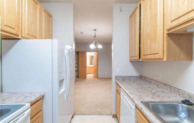 2 beds, 2 baths, 1,237 sqft, $1,450, Unit CT-32