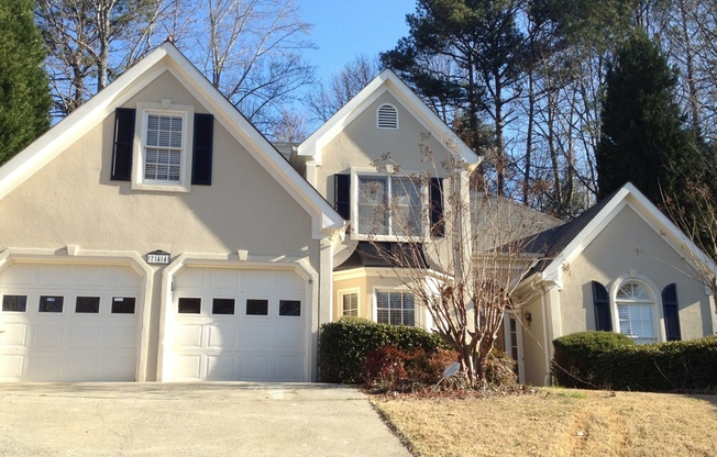 Beautiful, European-Style Home in Woodstock!