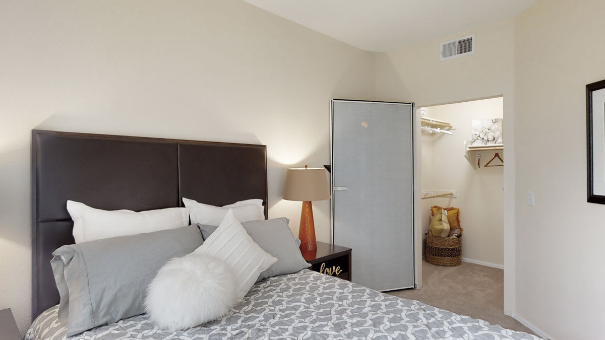 Welcome to Acclaim Apartment Homes