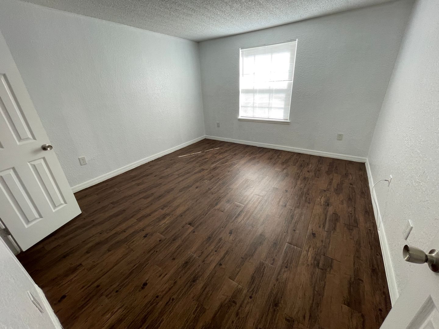 2 Bedroom/2 Bathroom 1st Floor Condo at Cypress Pointe AVAILABLE NOW!
