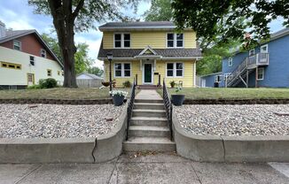 3 Bed 2 Bath Home with Large Yard and 2-Car Garage - AVAILABLE NOW