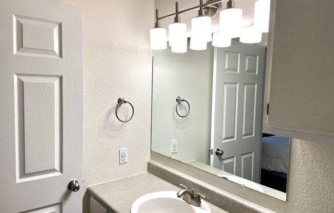 1 bed, 1 bath, 560 sqft, $1,395, Unit 8107