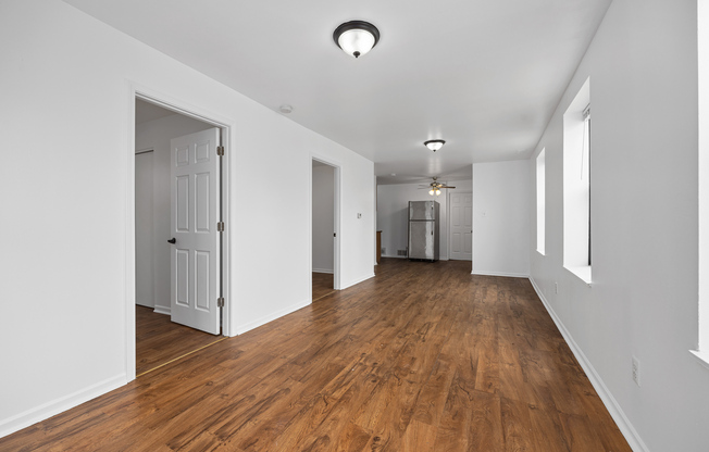 2702 S SPAULDING AVE