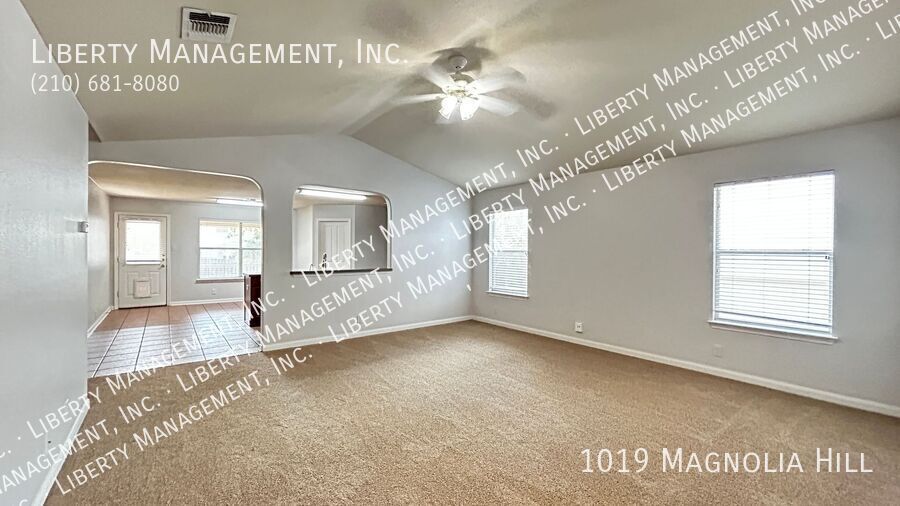 1019 MAGNOLIA HL