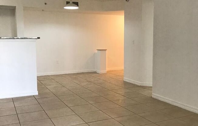 3 beds, 2 baths, 1,079 sqft, $2,700, Unit 13770-301