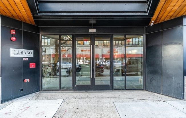 420 W Broadway