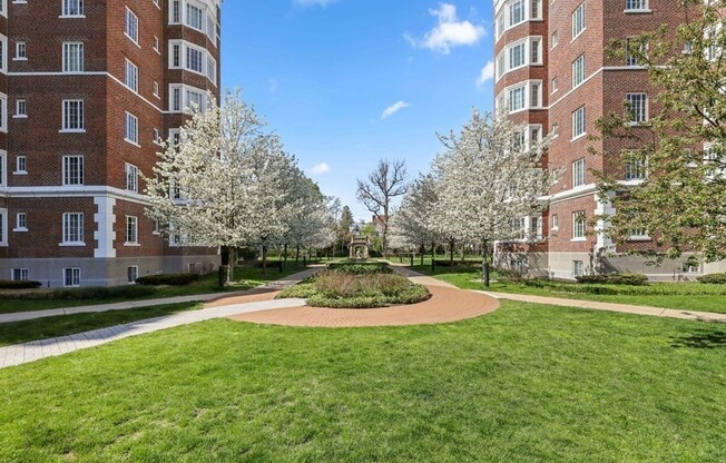 1 bed, 1 bath, 764 sqft, $3,050, Unit B409