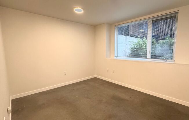 Studio, 1 bath, 248 sqft, $1,295, Unit B10