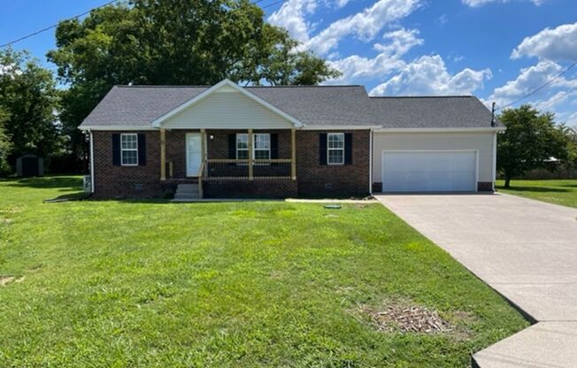 Adorable Home Renovated 2 car garage on a cul de sac