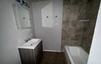 2 beds, 1 bath, $995