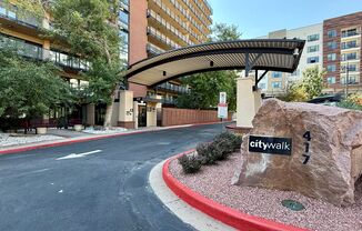 Beautiful Apartment on E Kiowa