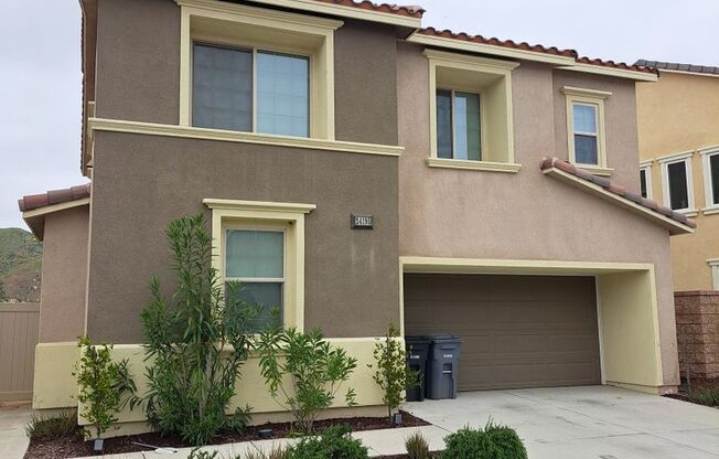 3 beds, 2.5 baths, $2,866