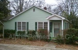 2 MEADORS AVE