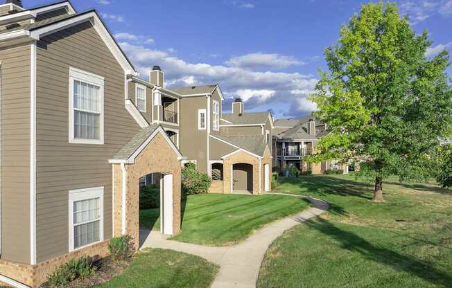 Paved walkways - Lantern Woods Apartments