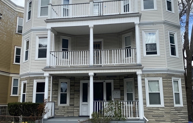 128 King st,
