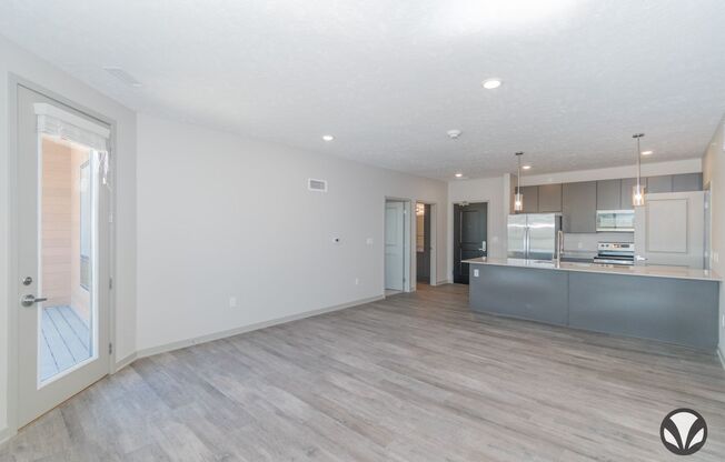 2 beds, 2 baths, 1,158 sqft, $1,805, Unit YH-2043
