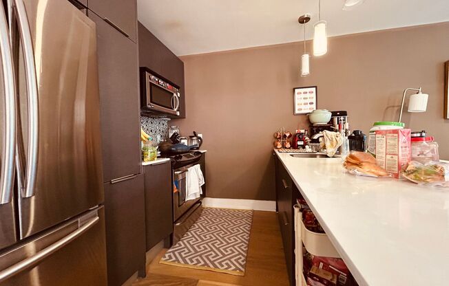 1 bed, 1.5 baths, 784 sqft, $2,150, Unit 404