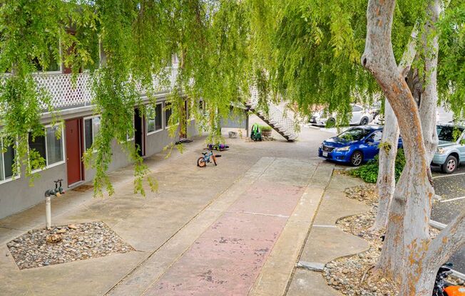 1545/57 Montair Apartments