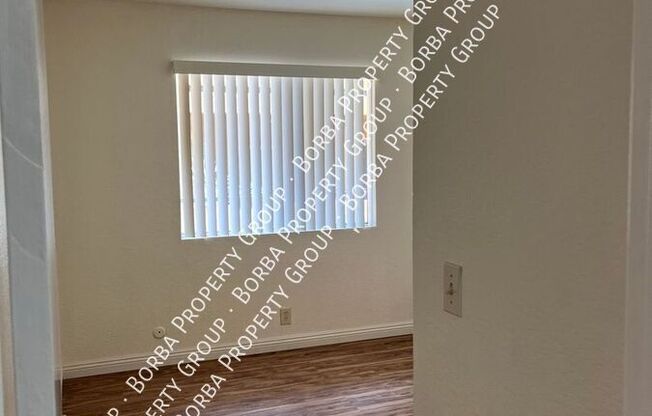 1051 DAWSON AVE 