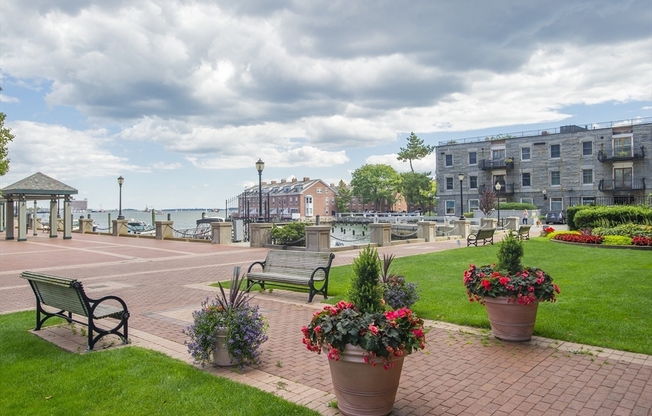 2 beds, 1.5 baths, 1,028 sqft, $4,800, Unit 206