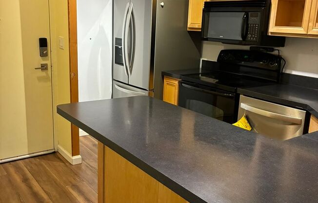 1400 Pensacola St. #706 2 BR/ 2BA 1 parking stall "The Barclay" in Makiki