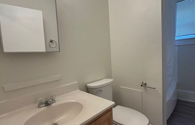 1 bed, 1 bath, 756 sqft, $1,520, Unit 23 M #1