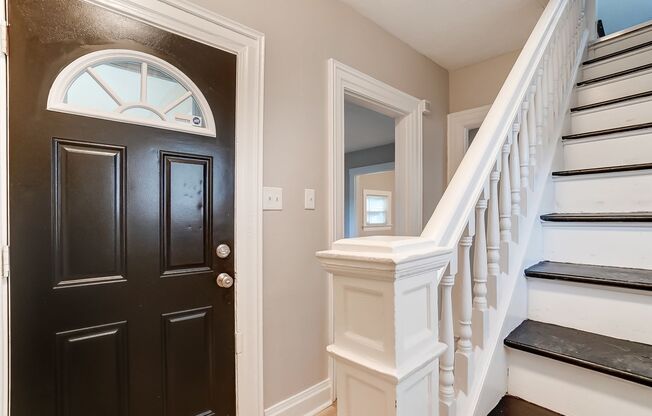 3 Bed 1 Bath Available June 2025