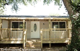 1234 N Glenn