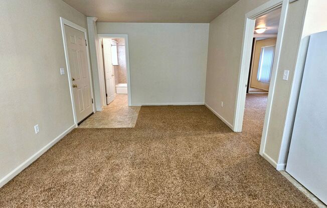 1 bed, 1 bath, 584 sqft, $995, Unit 4