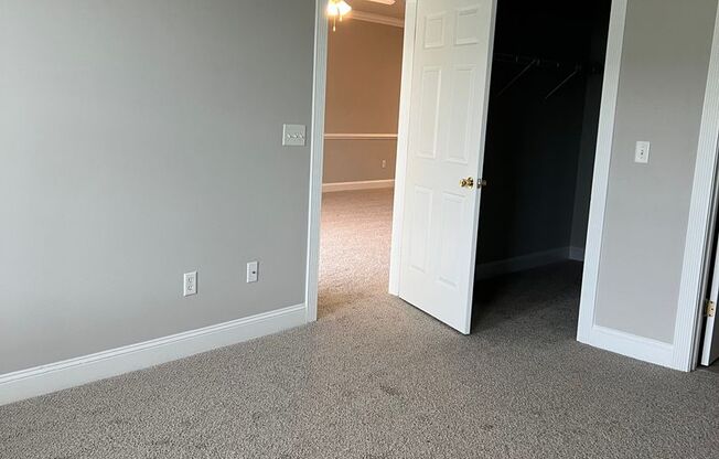 2 beds, 2 baths, $1,495