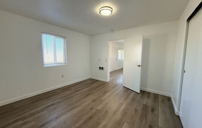 2 beds, 1 bath, 775 sqft, $2,045, Unit 205
