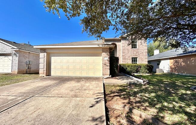 Beautiful 4-Bed Home with Open Floorplan, Game Room & Deck